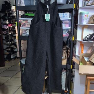 HALARA Textured Black Jumpsuit